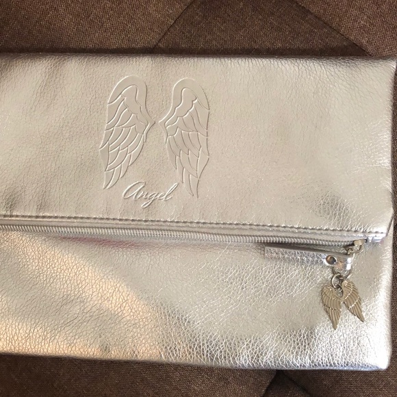 Victoria’s Secret Clutch - Picture 6 of 6